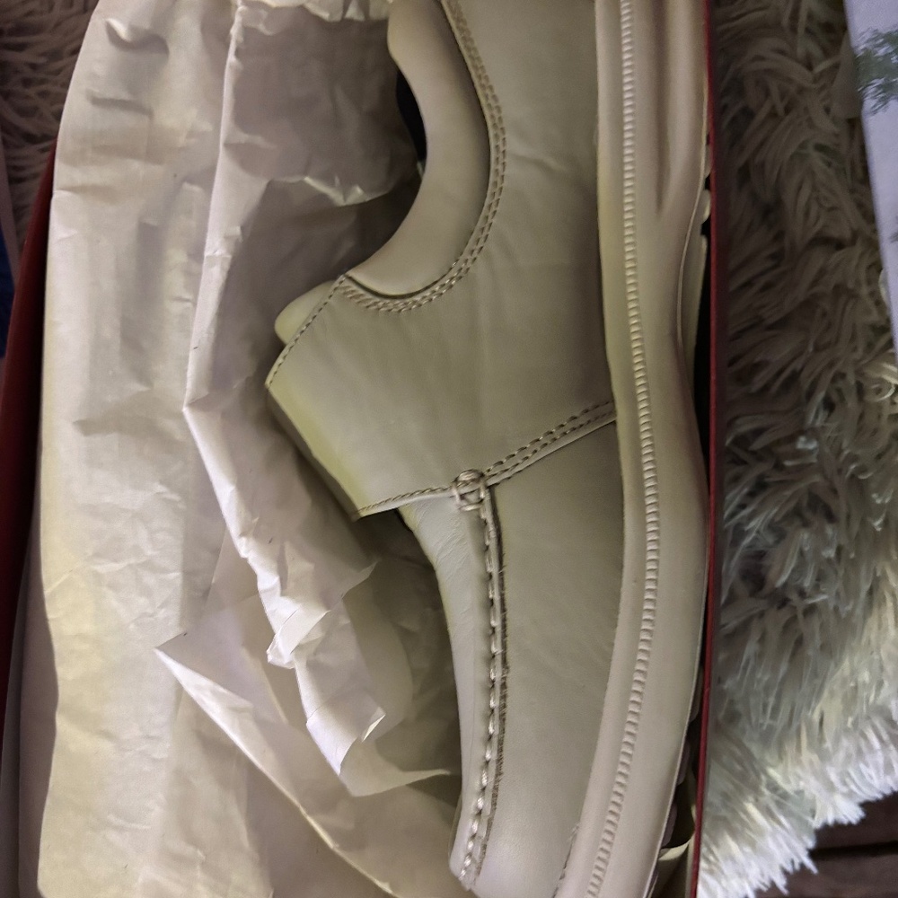 Brand New Men’s Hush Puppies Shoes